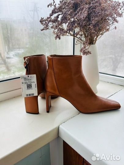 Продам ботинки mango осень размер 40