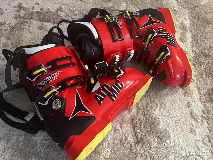 Горнолыжные ботинки atomic redster wc27/27.5