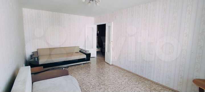 2-к. квартира, 60 м², 8/12 эт.