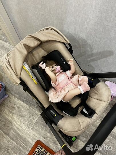 Коляска автолюлька дуна doona