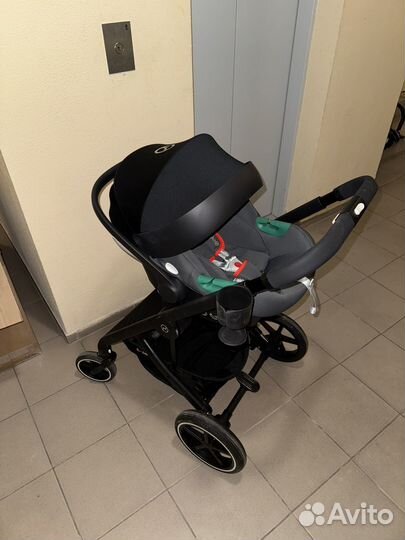 Коляска 3 в 1