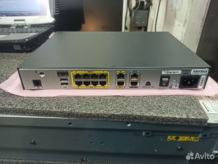 Маршрутизатор Cisco 1811/K9 V07