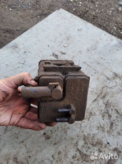 Абсорбер Митцубиси Лансер 9