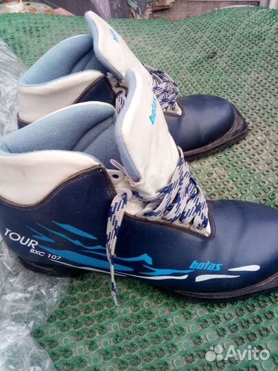 Лыжи с ботинками