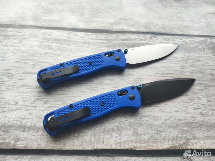 Нож складной Benchmde 535 Bugout Blue