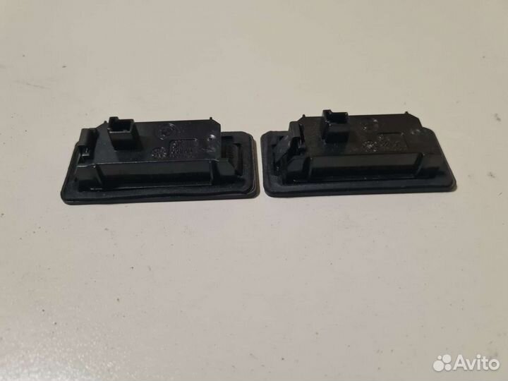 Плафон подсветки номера BMW 63267193293