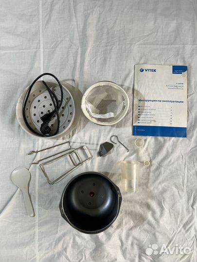 Мультиварка- хлебопечь 5в1 Vitek VT-4209