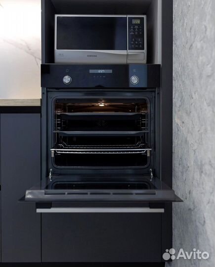 Кухонный гарнитур угловой