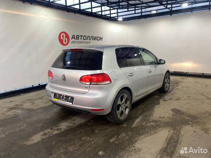 Volkswagen Golf 1.6 AMT, 2010, 182 800 км