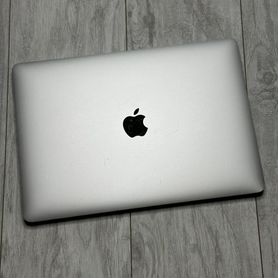 MacBook Pro 13 2017 256gb Новый Акб