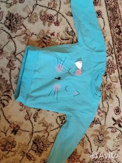 Пакет с детскими вещами