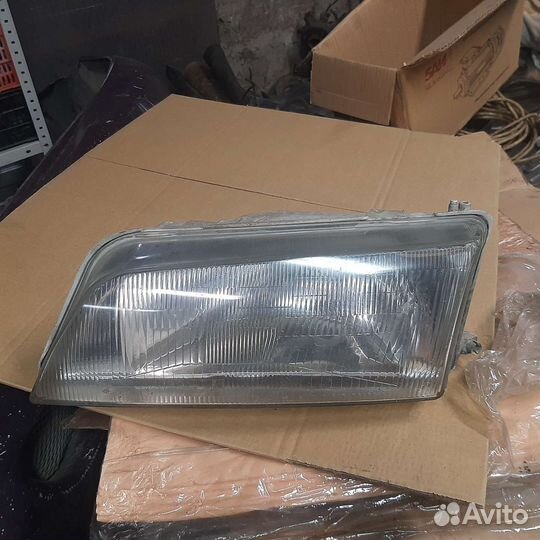 Фара Nissan Maxima a32,Ниссан Максима а32