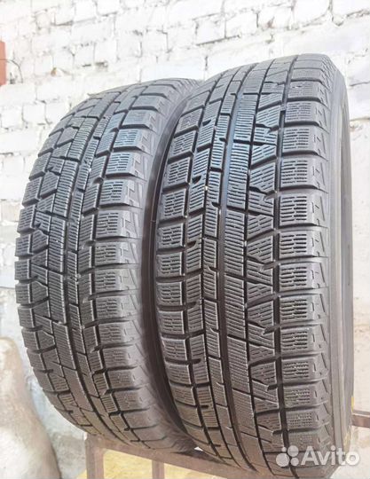 Yokohama Ice Guard IG50 215/60 R17 96Q