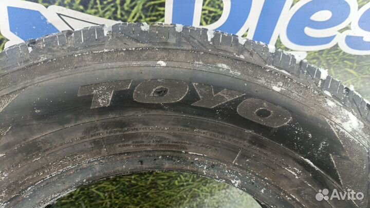 Toyo Observe Van 215/70 R15C 89L