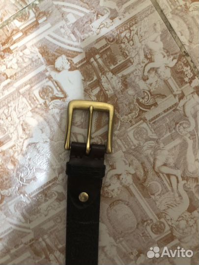 Кожаный ремень черный