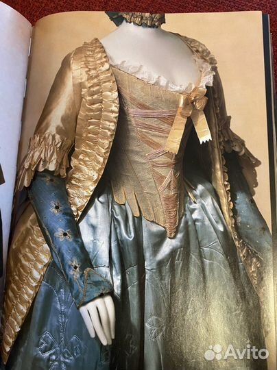 История моды. Коллекция Института костюма в Киото