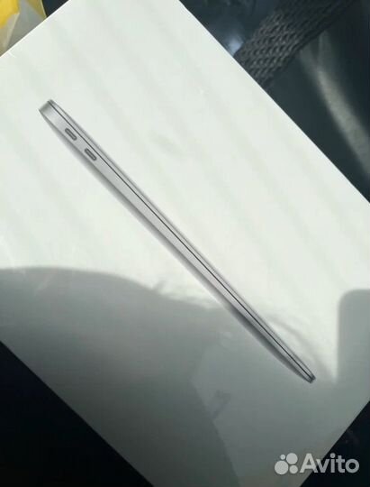 Macbook air m1 8/256gb новый