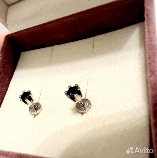 Пусеты белое золото с сапфирами