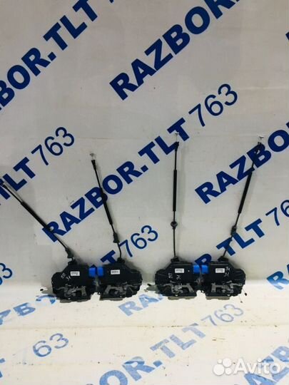 Замок двери skoda octavia A5 1.4 ат лифтбек