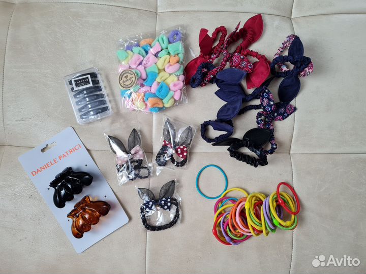 Резинки и заколки для волос