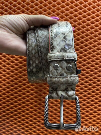 Ремень из натуральной кожи питона