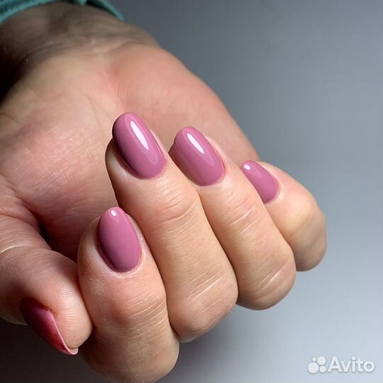 Маникюр с покрытием гель-лак