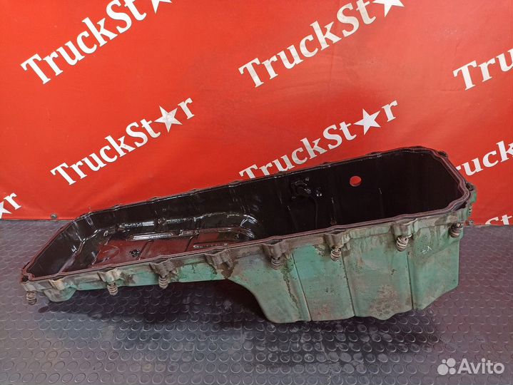 Поддон двигателя масляный