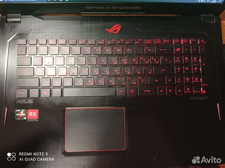 Игровой ноутбук Asus Rog Strix GL702ZC