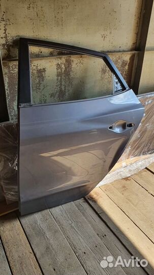 Дверь Оригинал на Hyundai ix35