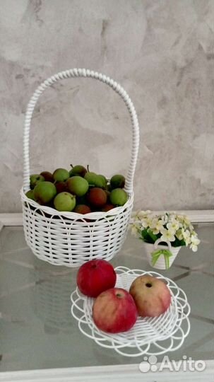 Кашпо из искусственного ротанга