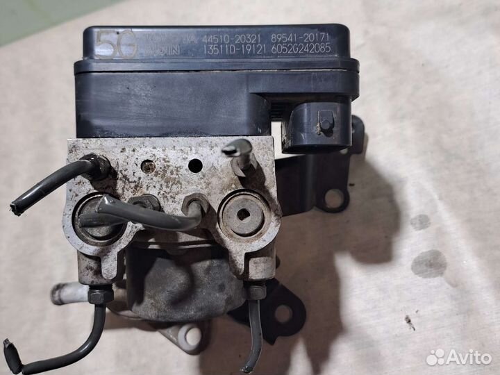 Блок ABS Toyota Premio