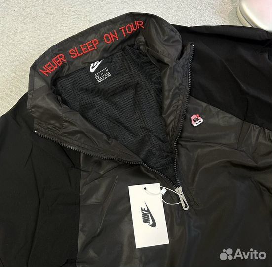 Ветровка мужская nike