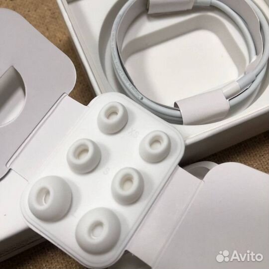 AirPods Pro (2 серия)