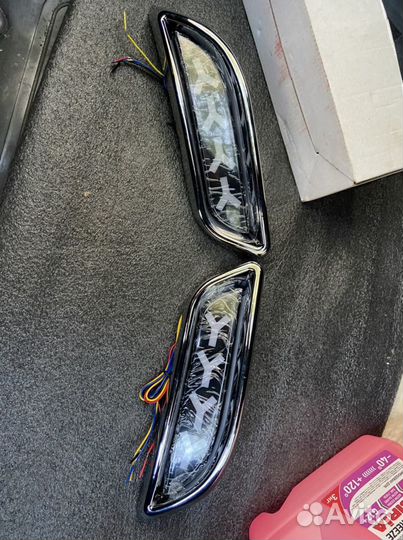 Поворотники новые