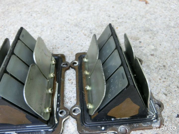 Лепестковые клапана для гидроцикла Polaris 700