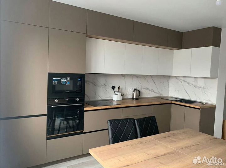 Красивая кухня на заказ собственное производство