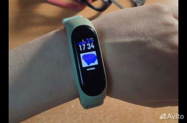 Часы xiaomi mi band 4