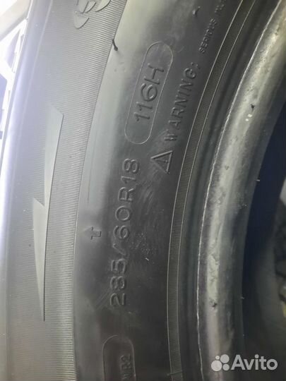 Michelin X-Ice 3 285/60 R18