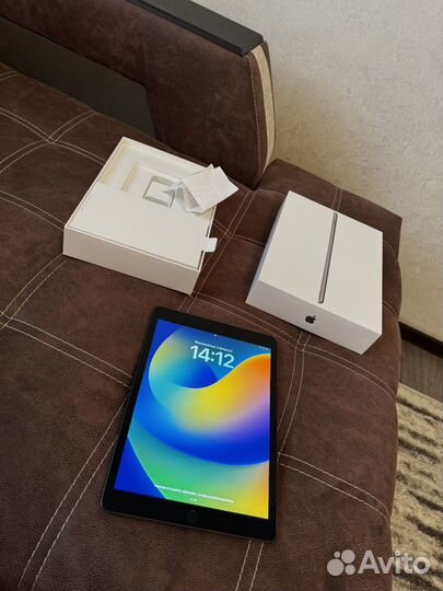 Планшет Apple iPad 9