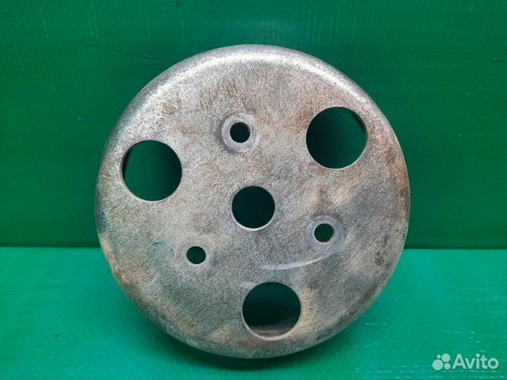 Шкив помпы Honda Fit L13A