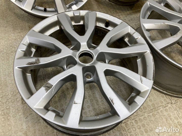 Комплект литых дисков R17 Nissan X-Trail T32