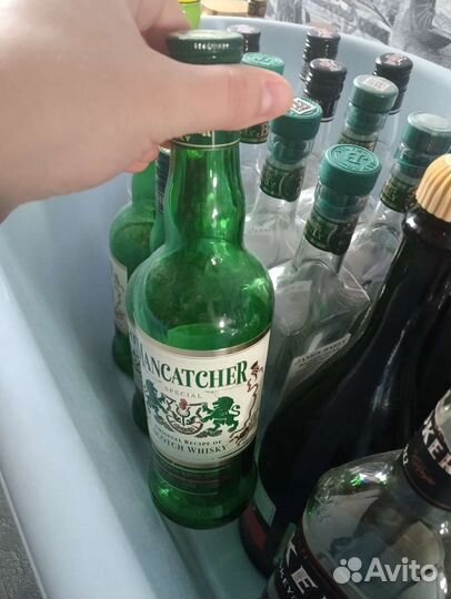 Продам много бутылок