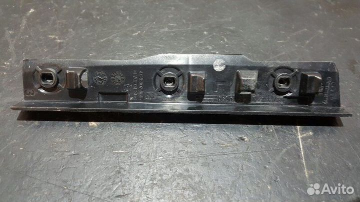 Направляющая заднего бампера левая Audi A7 4G CGW