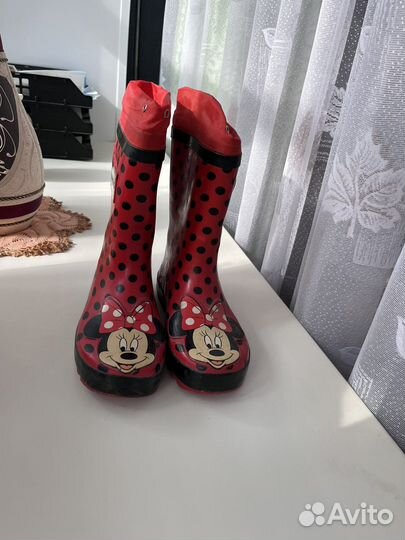 Резиновые сапоги