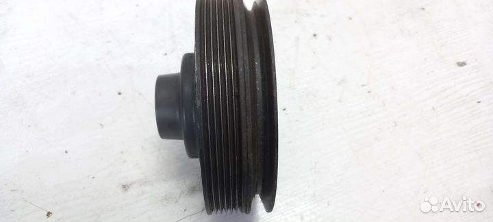 Шкив коленвала Mitsubishi Pajero Sport2 4d56