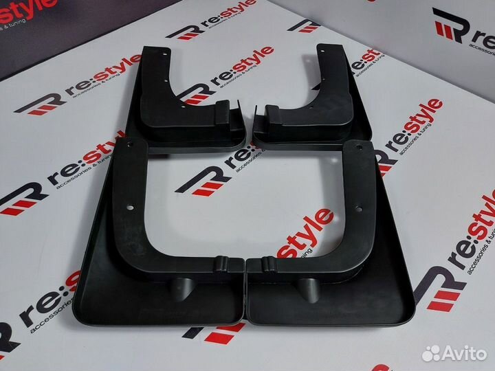 Брызговики Outlander GF 12-15г Черные