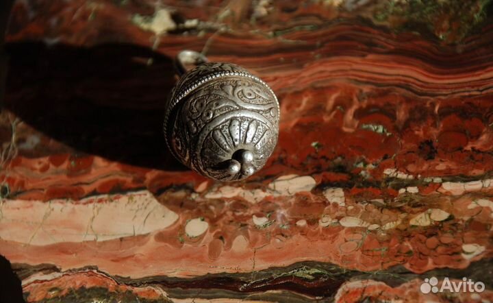 Серебряная подвеска с «желудями». Ожерелье женское