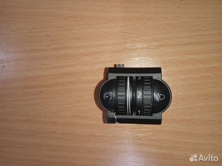 VW Jetta (NF) VI кнопка корректора фар