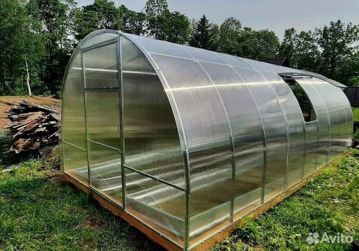 Теплица из поликарбоната