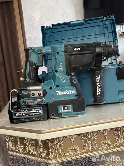 Перфоратор makita